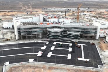 https://www.alsawtnews.com/wp-content/uploads/2026/10/moi297379975-370x248.jpg